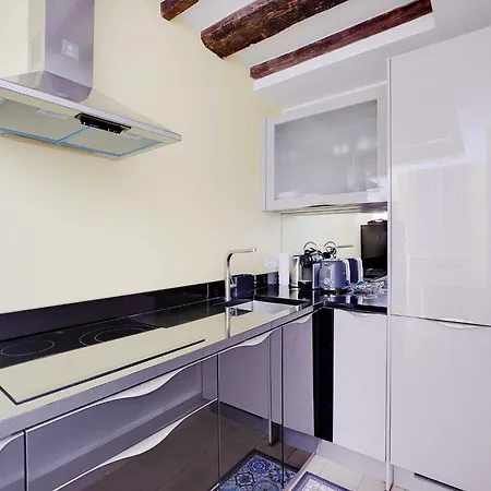 Appartement Cosy - 1bd 2p - Notre-dame Cathedral *